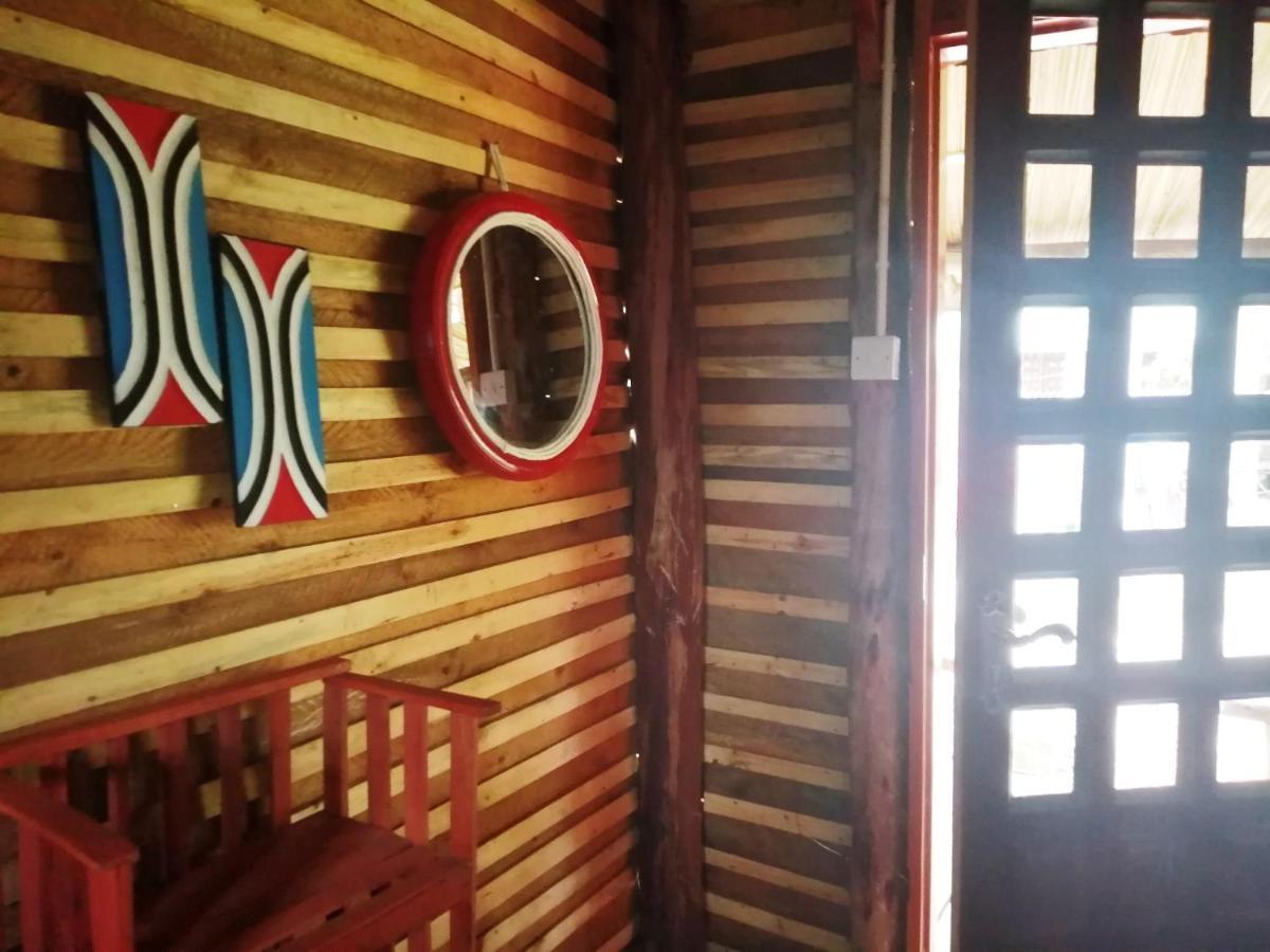Murchison Backpackers Masindi 外观 照片