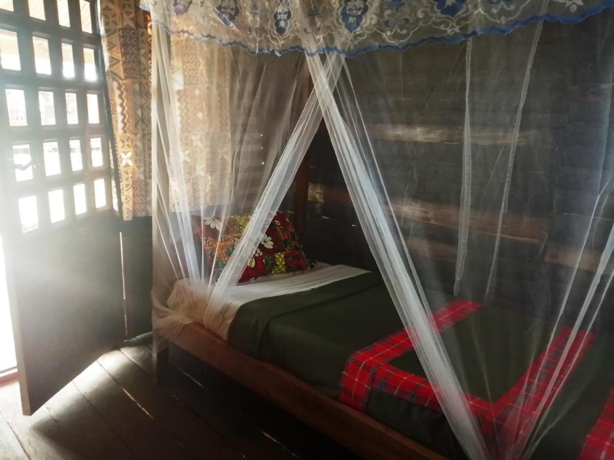 Murchison Backpackers Masindi 外观 照片