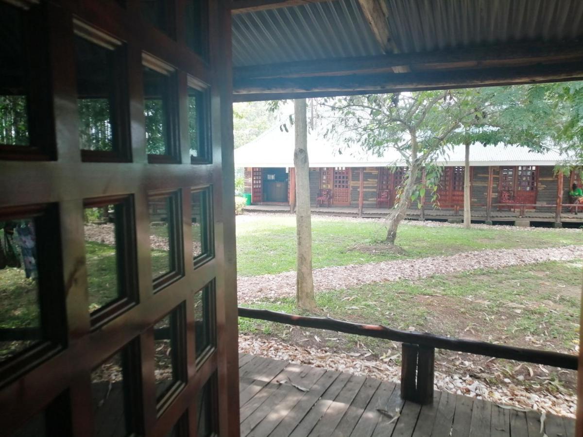 Murchison Backpackers Masindi 外观 照片