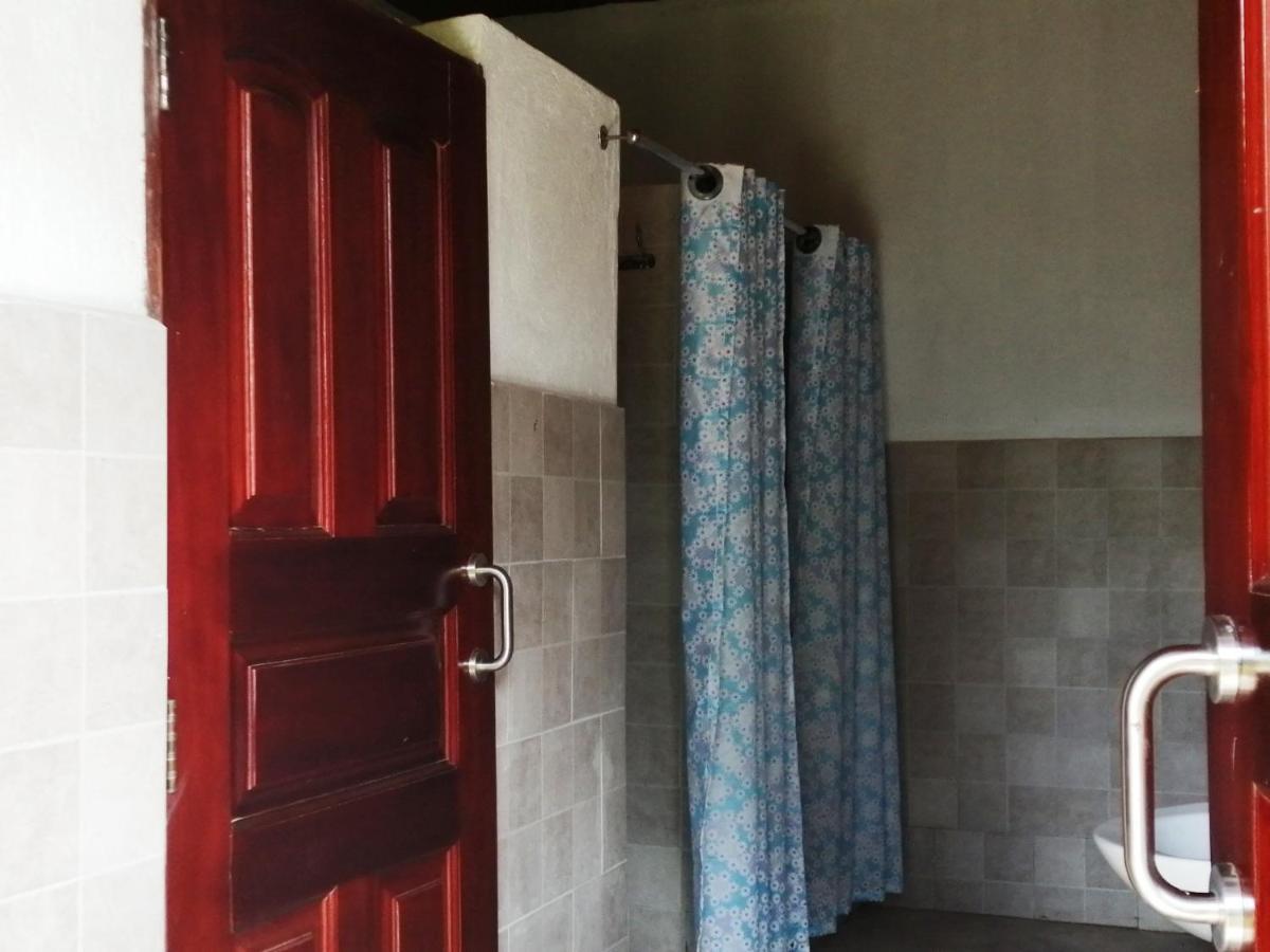 Murchison Backpackers Masindi 外观 照片